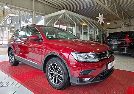 VW Tiguan Volkswagen Comfortline BMT+NAVI+LED+AHK+PDC+KLIMA+