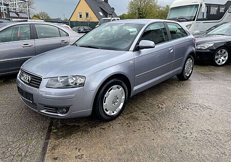 Audi A3 1.6 Attraction Klimaautomat.TOP