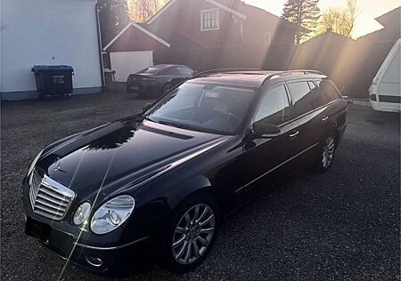 Mercedes-Benz E 350 T-Modell ELEGANCE Elegance/Leder/Automatic