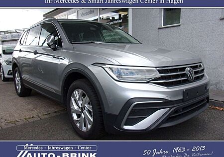 VW Tiguan Allspace Volkswagen Life DSG Navi/AHK/ACC/7-Sitzer