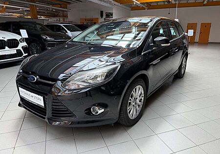 Ford Focus Turnier Titanium|SHZ|PDC|AUX|Tempomat