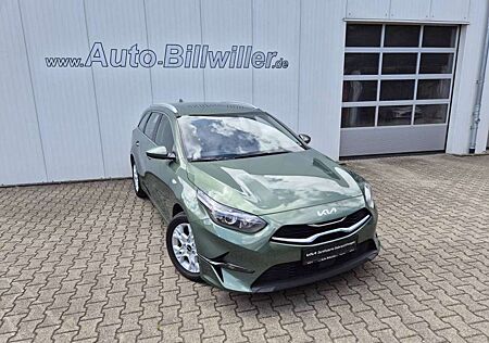 Kia Cee'd Ceed / Ceed Sportswagon 1.5 T-GDI (140 PS) ISG DCT7 Visio