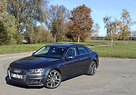 Audi A4 2.0 TFSI quattro, S-Line, ACC, Matrix LED, B&O