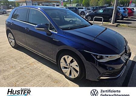 VW Golf Volkswagen VIII Style 1.5 eTSI DSG*DCC,MATRIX,PANO*