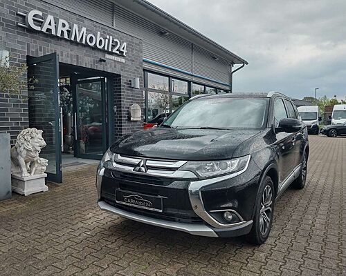 Mitsubishi Outlander 2.2 DI-D 2WD Plus*Rear-Cam*Leder*AHK*7 Sitz