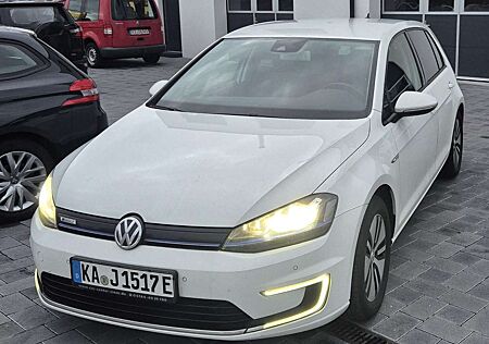 VW e-Golf Volkswagen Golf