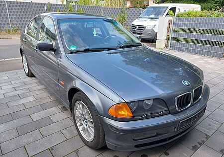BMW 328 i**Xenon**Leder**