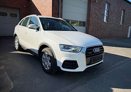 Audi Q3 S Tronic Quattro 2.0 TFSI 1. Hand