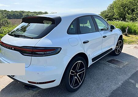 Porsche Macan PDK