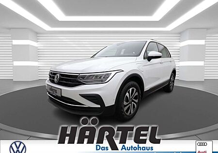 VW Tiguan Volkswagen ACTIVE EHYBRID 1.4 TSI DSG Bluetooth Navi