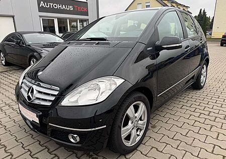 Mercedes-Benz A 180 (BlueEFFICIENCY) TÜV NEU/KLIMA/SHZ/PDC