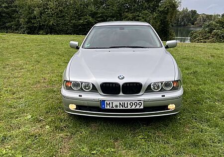 BMW 520i 520
