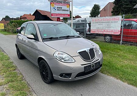 Lancia Ypsilon 1.3 16V Multijet Klima TÜV BIS 12/25