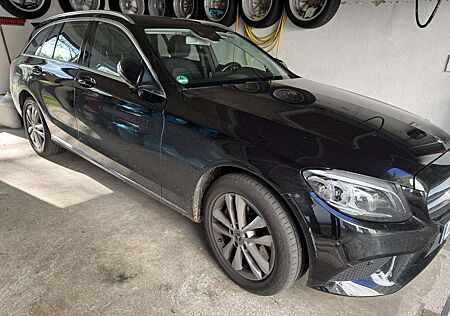 Mercedes-Benz C 400 T 4Matic (205.266)