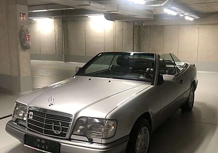 Mercedes-Benz E 220 Cabrio Aut.