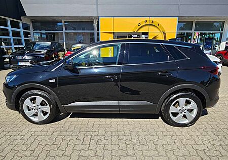 Opel Grandland X Innovation AHK/ Panorama Dach/ Allwetterreifen