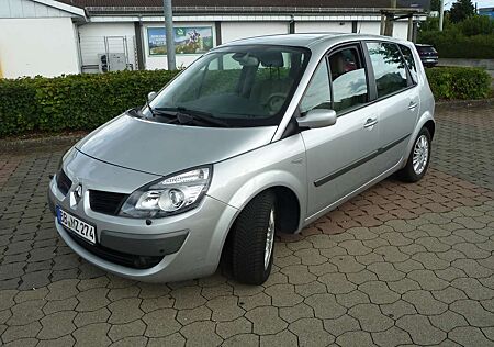 Renault Scenic 2.0 16V Exception