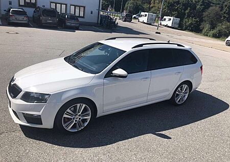 Skoda Octavia Combi 2.0 TDI (Green tec) RS