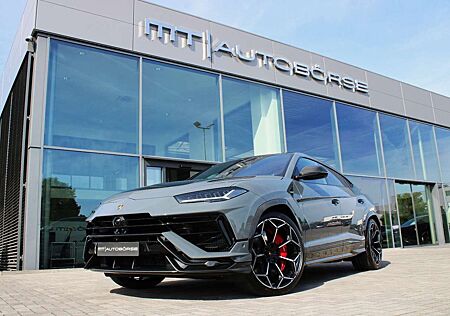Lamborghini Urus PERFORMANTE EXKLUSIV FULL CARBON/B&O 3D/23"