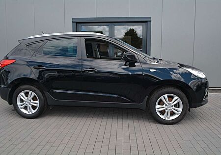 Hyundai ix35 Comfort 2WD-AHK-PDC-Garantie incl.