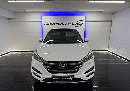 Hyundai Tucson 25 Jahre 4WD 1HND PANO LEDER SPUR KEY CAM