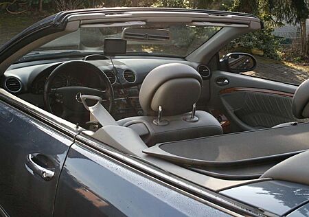 Mercedes-Benz CLK 200 Cabrio+Kompressor+Automatik+Elegance