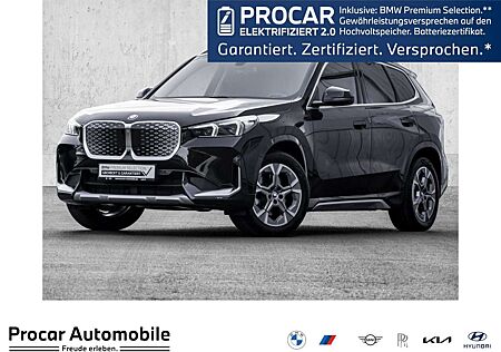 BMW iX1 xDrive30 X LINE+HuD+DA PLUS+AHK+MEMORY