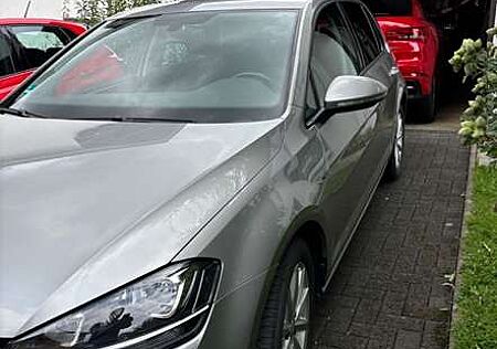VW Golf Volkswagen 1.4 TSI BlueMotion Technology Lounge
