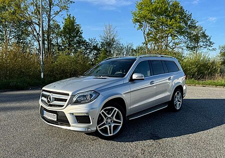 Mercedes-Benz GL 350 4MATIC*AMG*ILS*7Sitzer*AHK*KEYLESS GO*