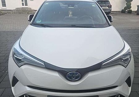 Toyota C-HR Hybrid Team Deutschland