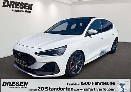 Ford Focus 2.3l ST X ''AHK+Pano SD elektr.+Fahrerassistenz- &