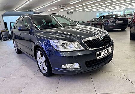Skoda Octavia Combi Sport Edition / DSG / 8.Fach
