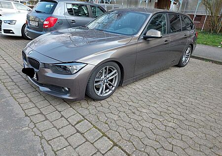 BMW 318d 318 Touring - Blue Performance Euro 6