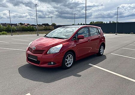 Toyota Verso Edition TÜV 04/2026