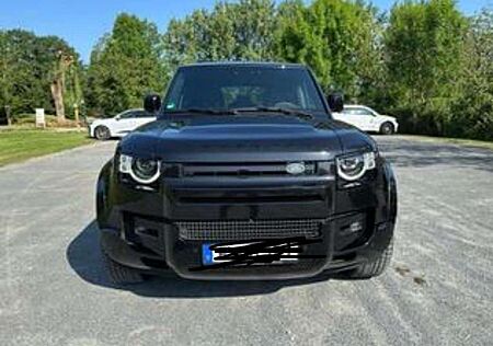 Land Rover Defender 5-Türer 110 P525 V8
