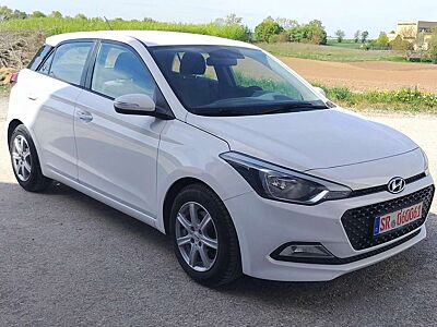 Hyundai i20 blue Classic