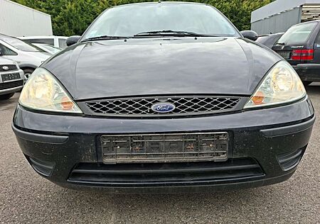 Ford Focus Viva, Klima, Servo, ZV, Zahnriemen und Reifen neu