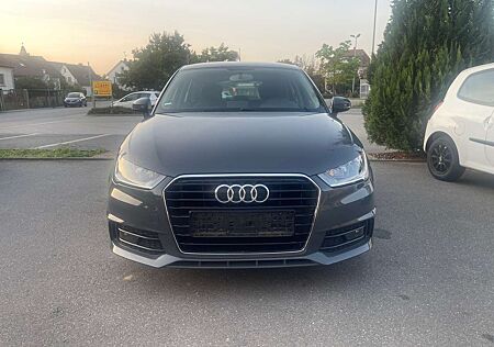Audi A1 sport S-Line Allwetterreifen Sitzheizung