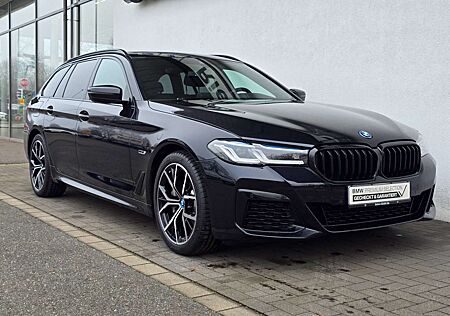 BMW 530 e Touring M Sportpaket*AHK*Pano*19"LMR*HUD*