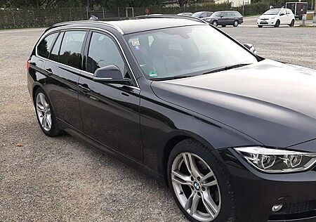 BMW 320d 320 3er+Touring+Diesel++Touring+Aut.+Sport+Line