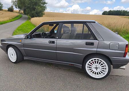 Lancia Delta Delta HF Integrale sehr gepflegt