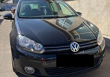 VW Golf Volkswagen 2.0 TDI DPF BlueMotion Technology DSG Comfort
