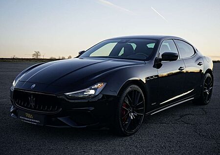 Maserati Ghibli GranSport S Q4*CARBON*360°*ACC*B&W*21"*
