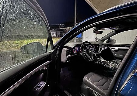 VW Touareg Volkswagen Elegance 4Motion