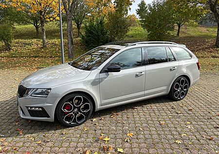 Skoda Octavia Combi 2.0 TSI DSG RS 245