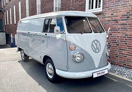 Volkswagen T1 Bulli Kastenwagen *** Made in Germany!