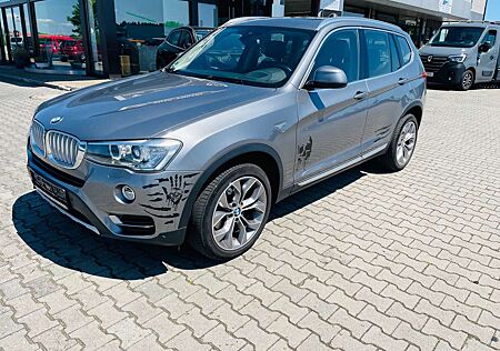 BMW X3 xDrive 20 i xLine El. Glasdach, el.Heckklappe,DAB