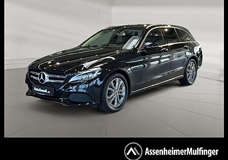 Mercedes-Benz C 220 d T Avantgarde **Pano + Kamera + AHK