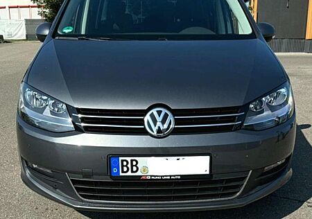 VW Sharan Volkswagen 2.0 TDI (BlueMotion Technology) Sound