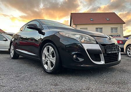 Renault Megane III COUPE DYNAMIQUE PANO + SHZ